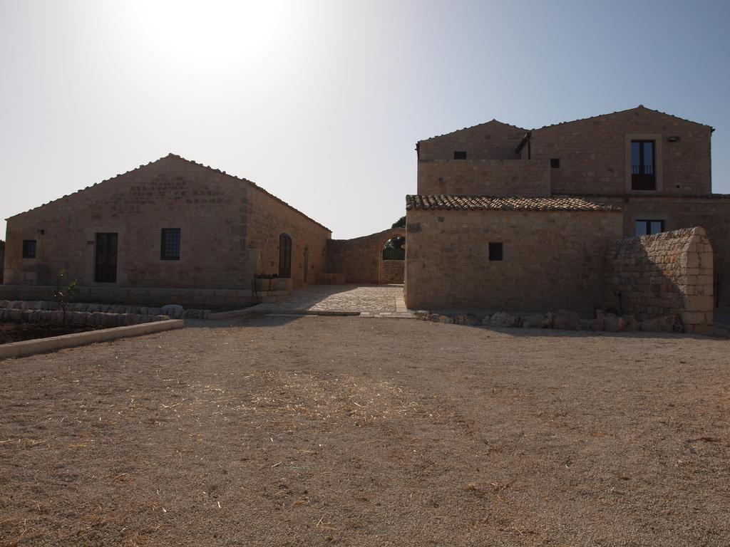 Casale Zappulla Agriturismo Araヴィラ エクステリア 写真