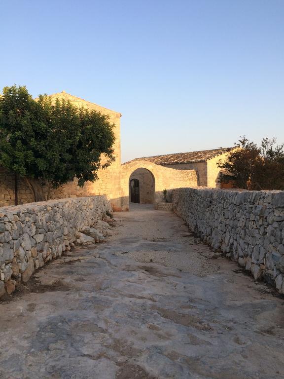 Casale Zappulla Agriturismo Araヴィラ エクステリア 写真