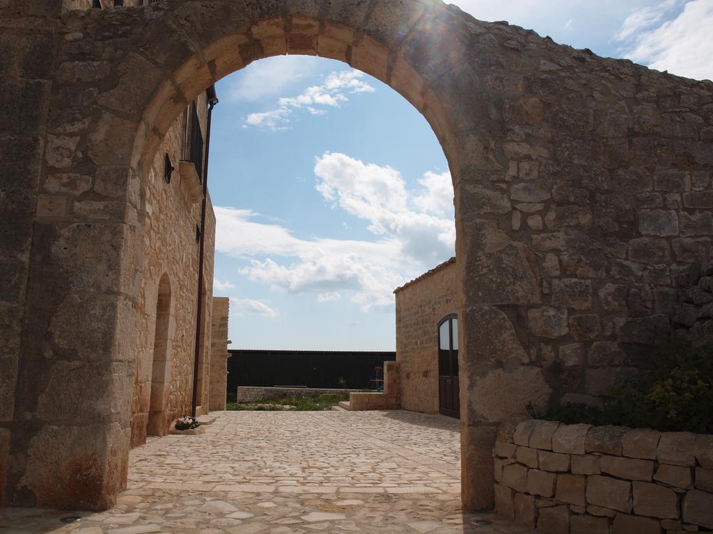 Casale Zappulla Agriturismo Araヴィラ エクステリア 写真