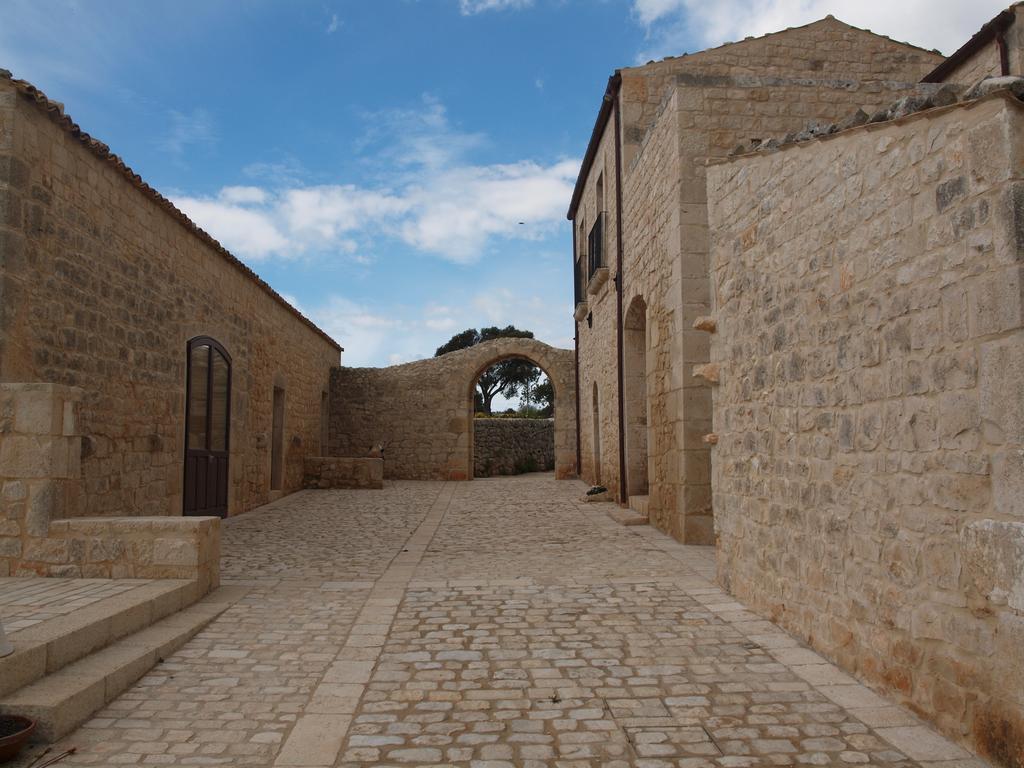 Casale Zappulla Agriturismo Araヴィラ エクステリア 写真